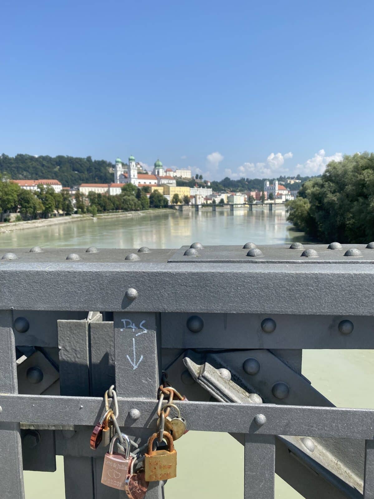 Fünferlsteg Blick auf Dom (Passau)